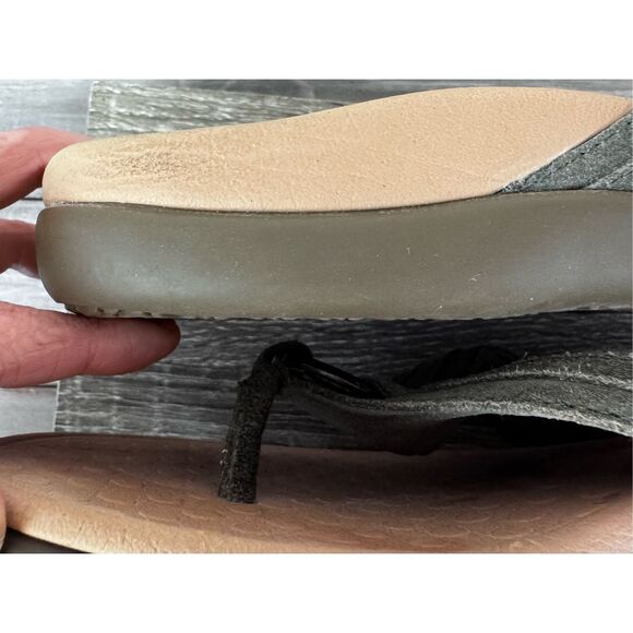 Vionic Tide Aloe Toe Post Sandal Toffee Suede Orthotic Flip Flop Women's Size 10 - Picture 9 of 9